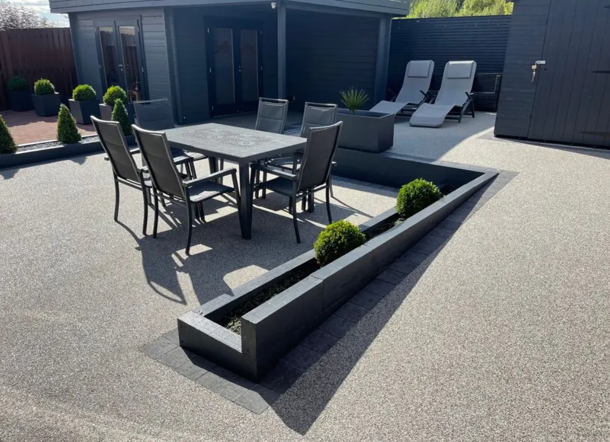 Resin bound patio surface in a landscaped rear garden